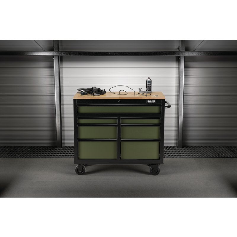 DRAPER | BUNKER® 7 Drawer Workbench Roller Tool Cabinet, 41", Green