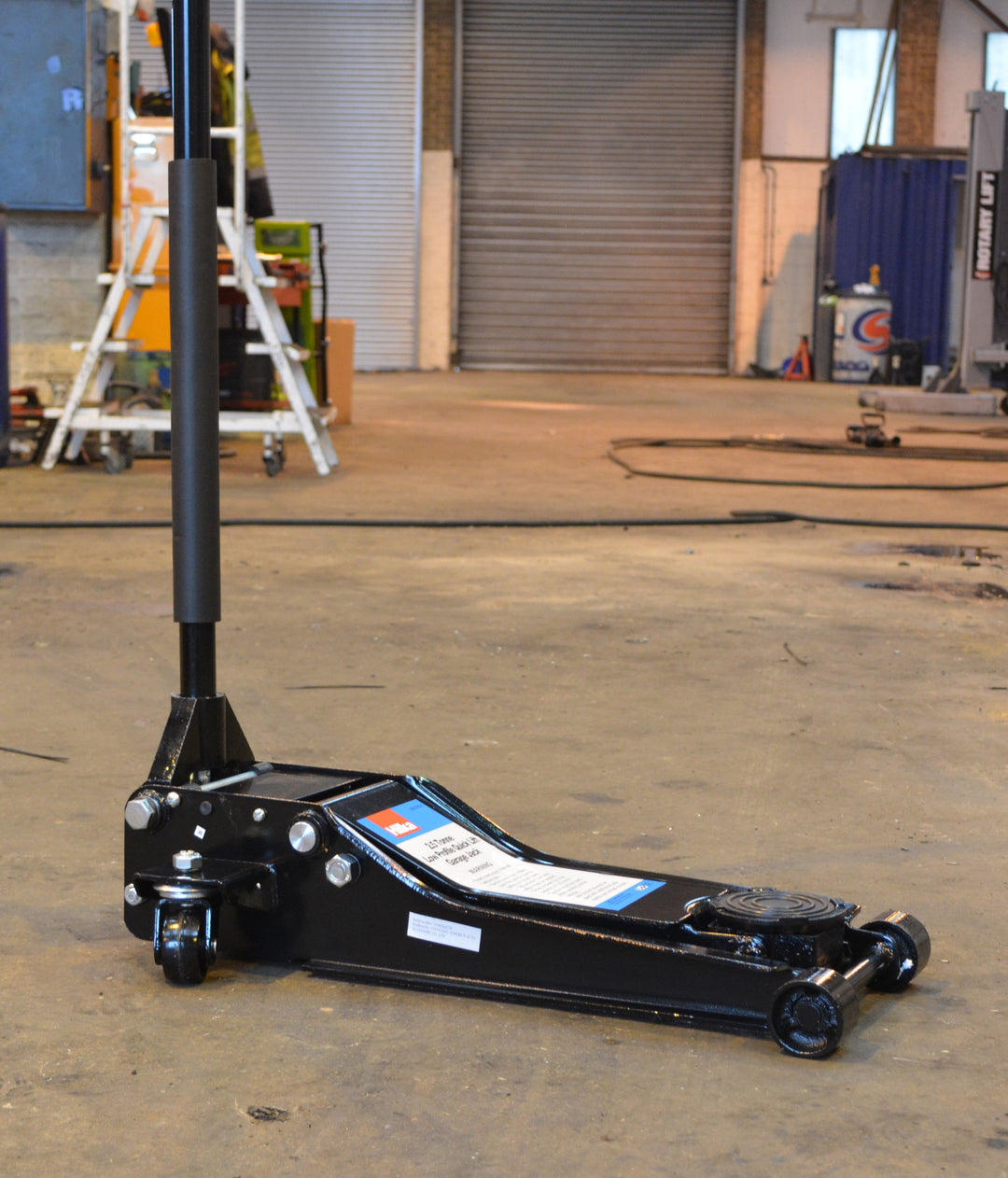 HILKA 2.5 Tonne Low Profile Fast Lift Jack