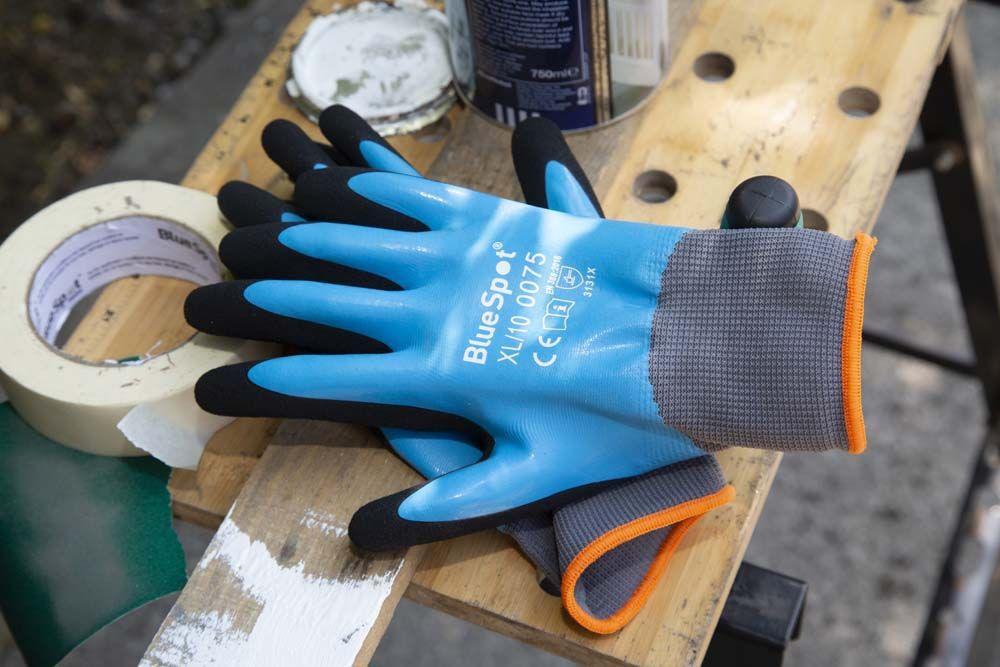 BLUE SPOT TOOLS LATEX WATER RESISTANT GLOVES (XL) - Premium Building Tools from BLUE SPOT - Just £6.49! Shop now at Bargain LAB